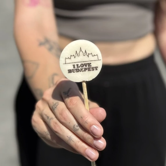 I LOVE BUDAPEST nyalóka fehér  20g 