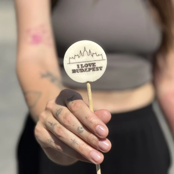 I LOVE BUDAPEST nyalóka fehér  20g 